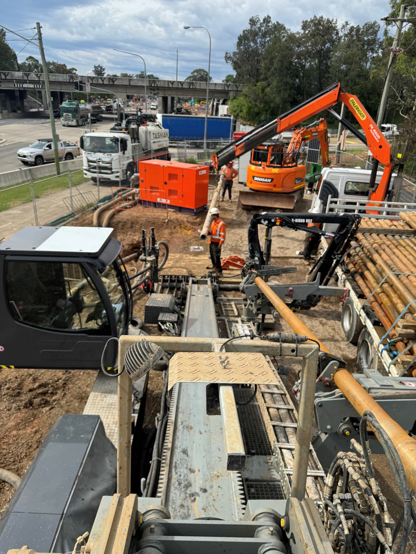 Superior HDD drill spread on site